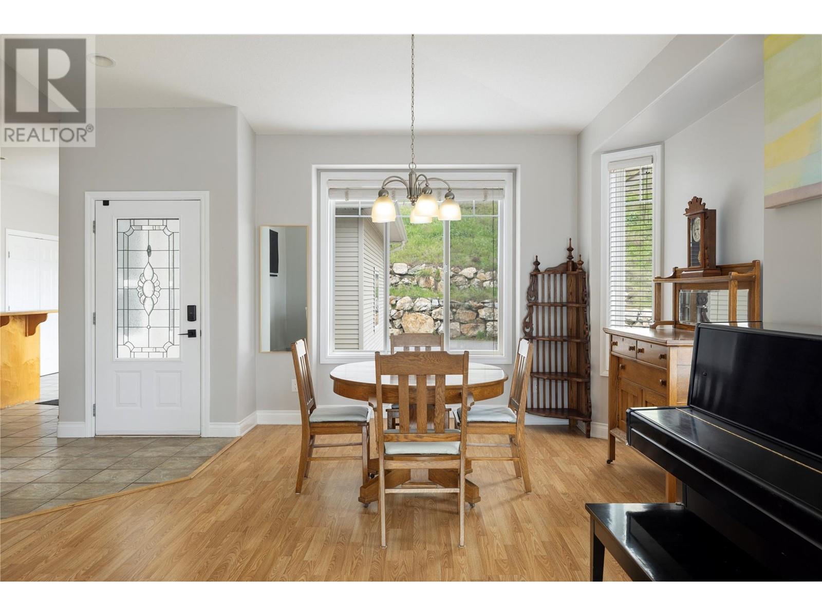 6957 Manning Place Unit# 1, Vernon