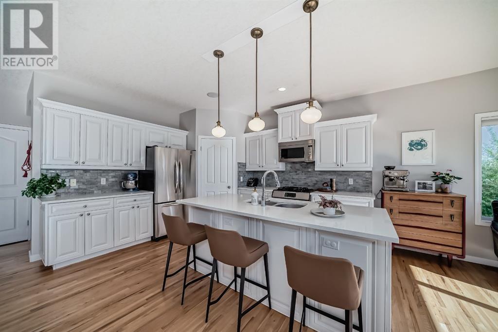 162 Bow Ridge Drive, Cochrane, Alberta