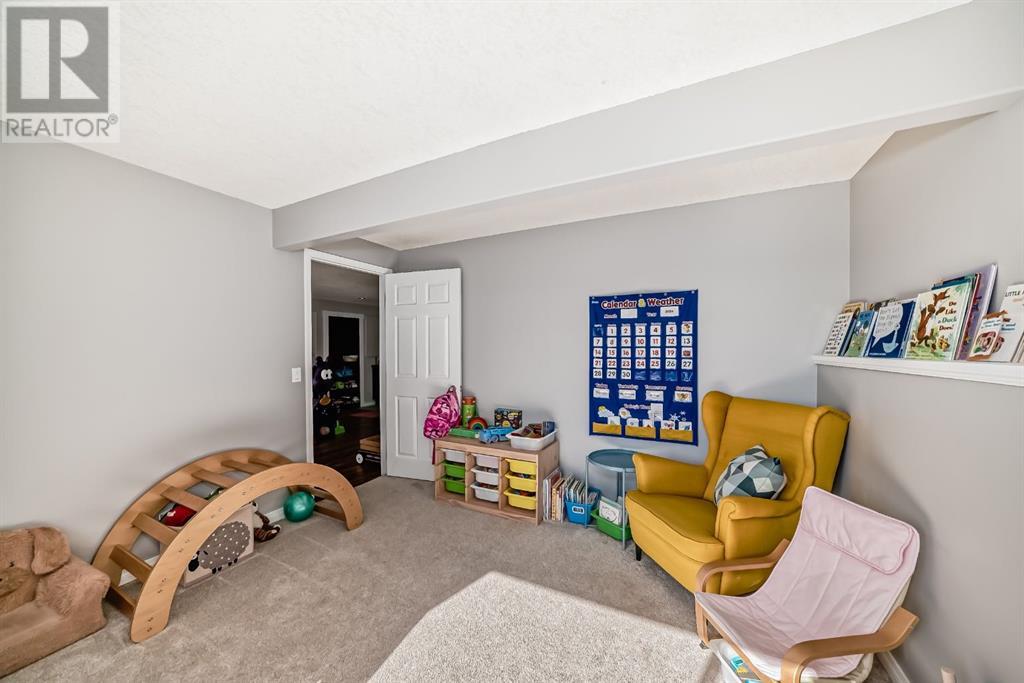 162 Bow Ridge Drive, Cochrane, Alberta