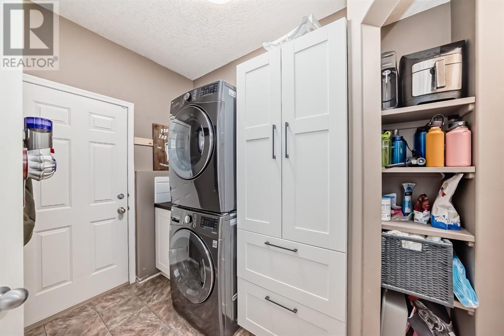 162 Bow Ridge Drive, Cochrane, Alberta