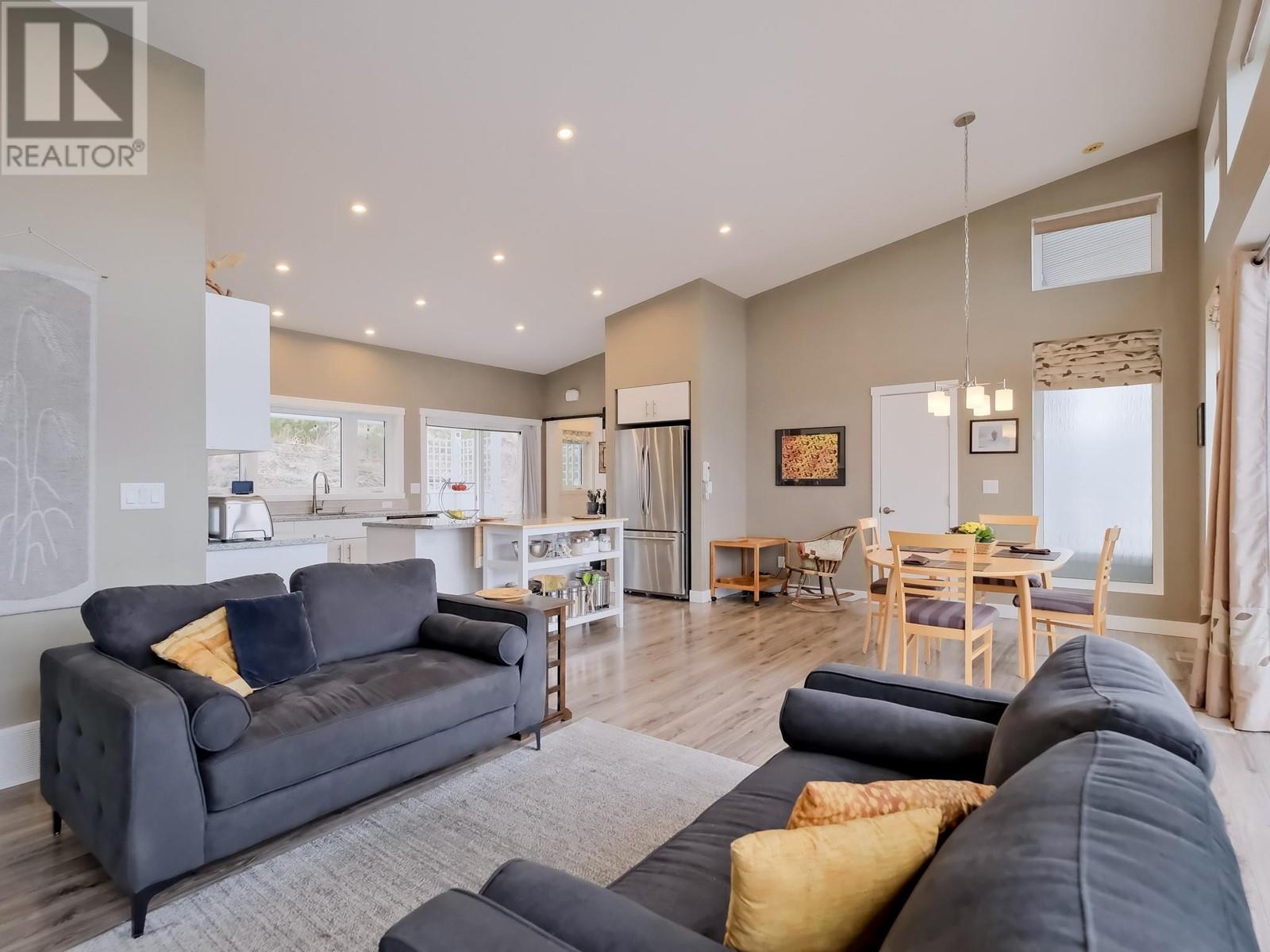  2502 Winifred Road, Naramata