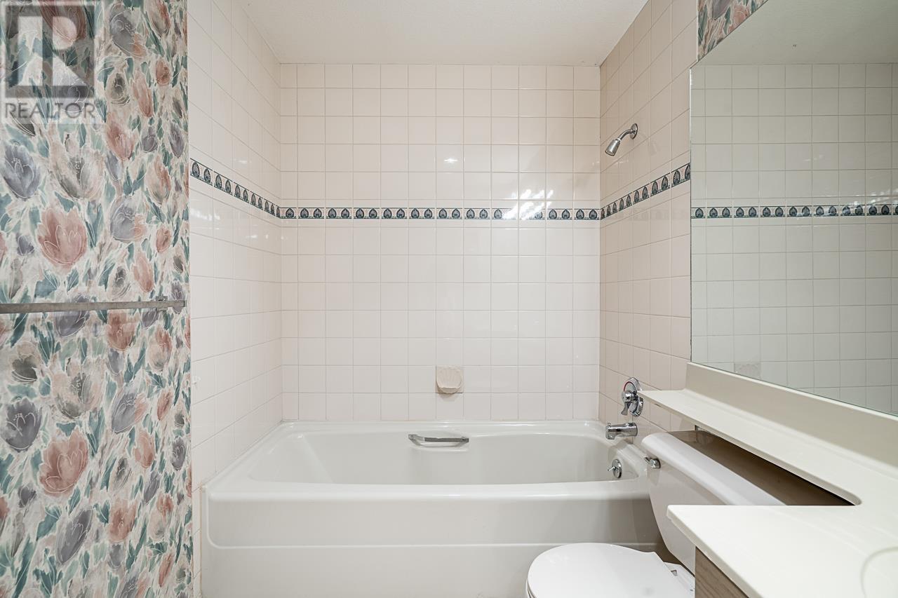 #350-8611 ACKROYD Road, Richmond
