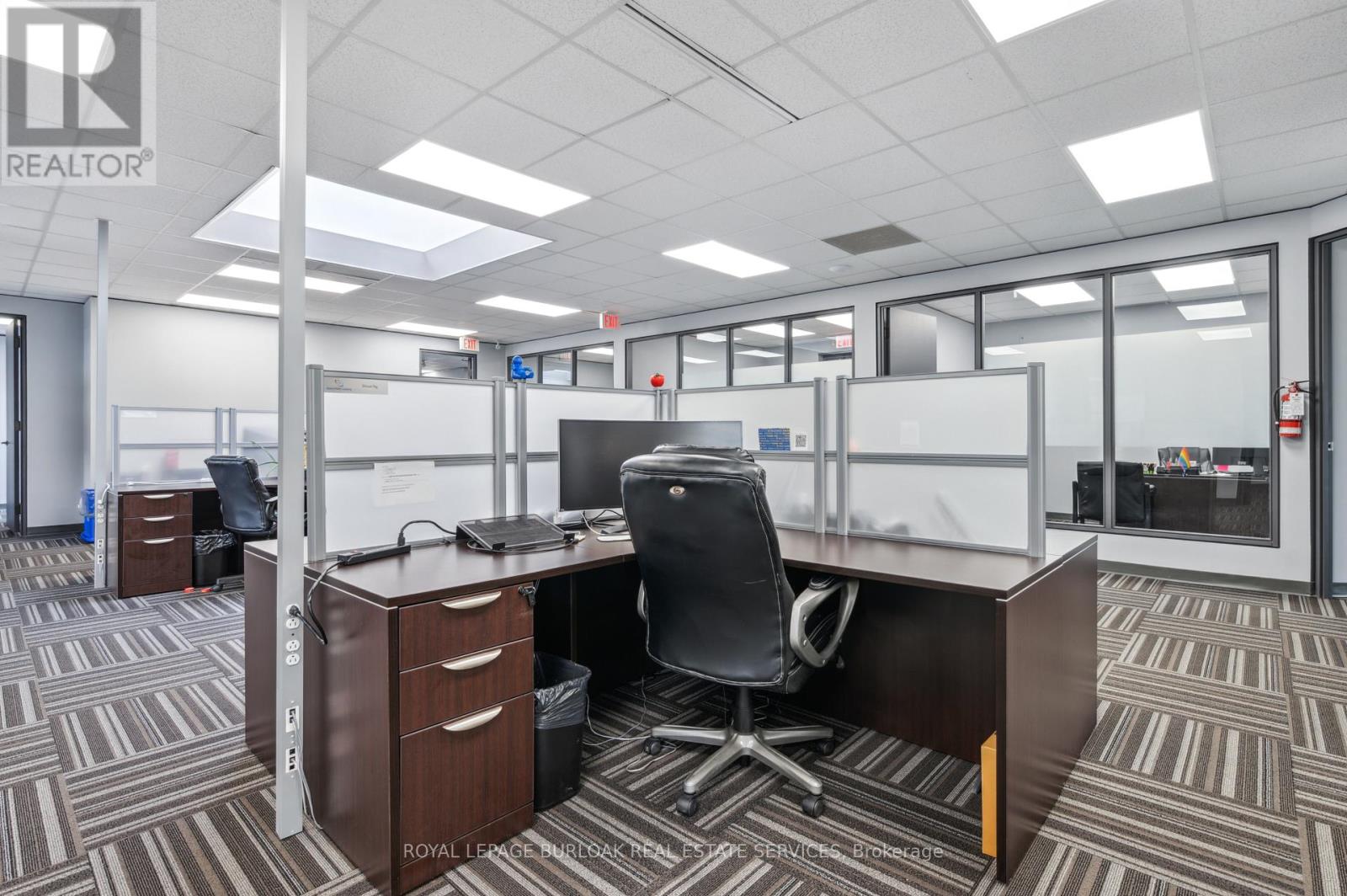 Photo 12 of 200 A 3430 South Service Road, Burlington ON