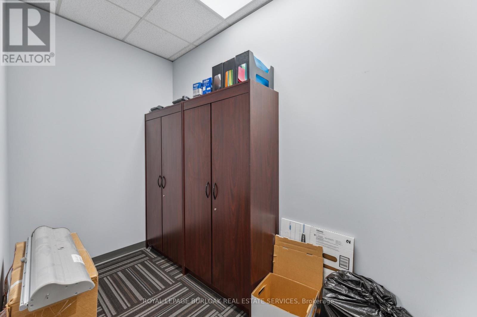 Photo 11 of 200 A 3430 South Service Road, Burlington ON