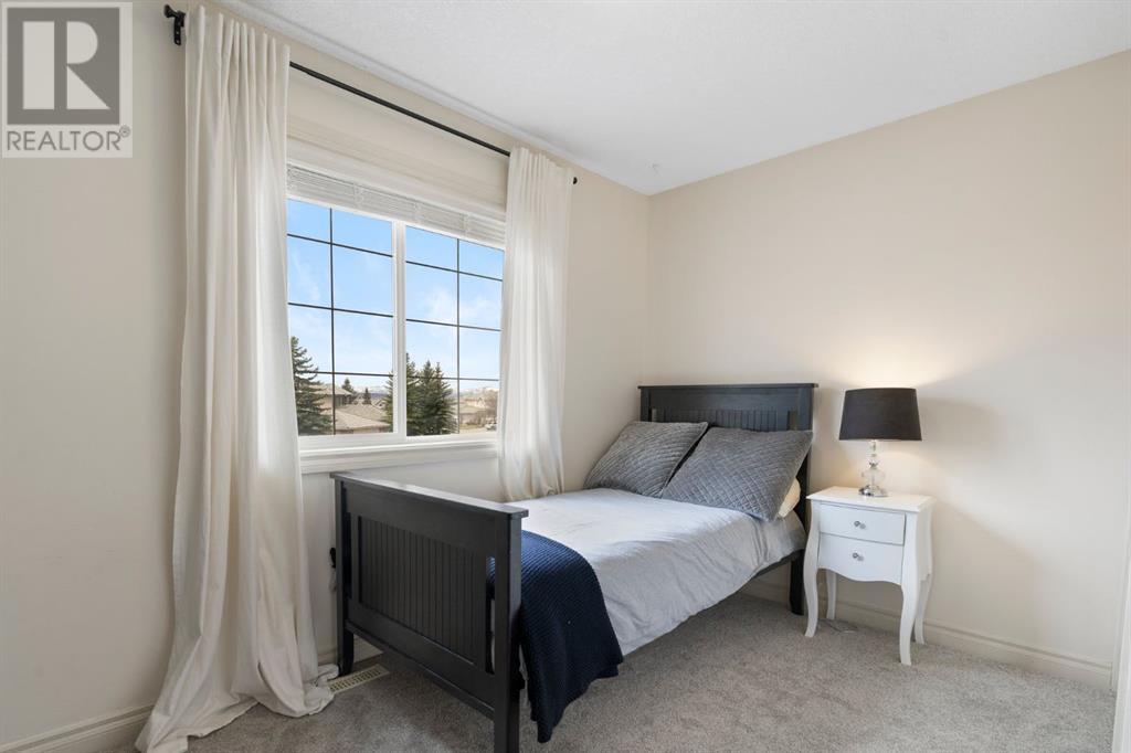 181 Gleneagles View, Cochrane