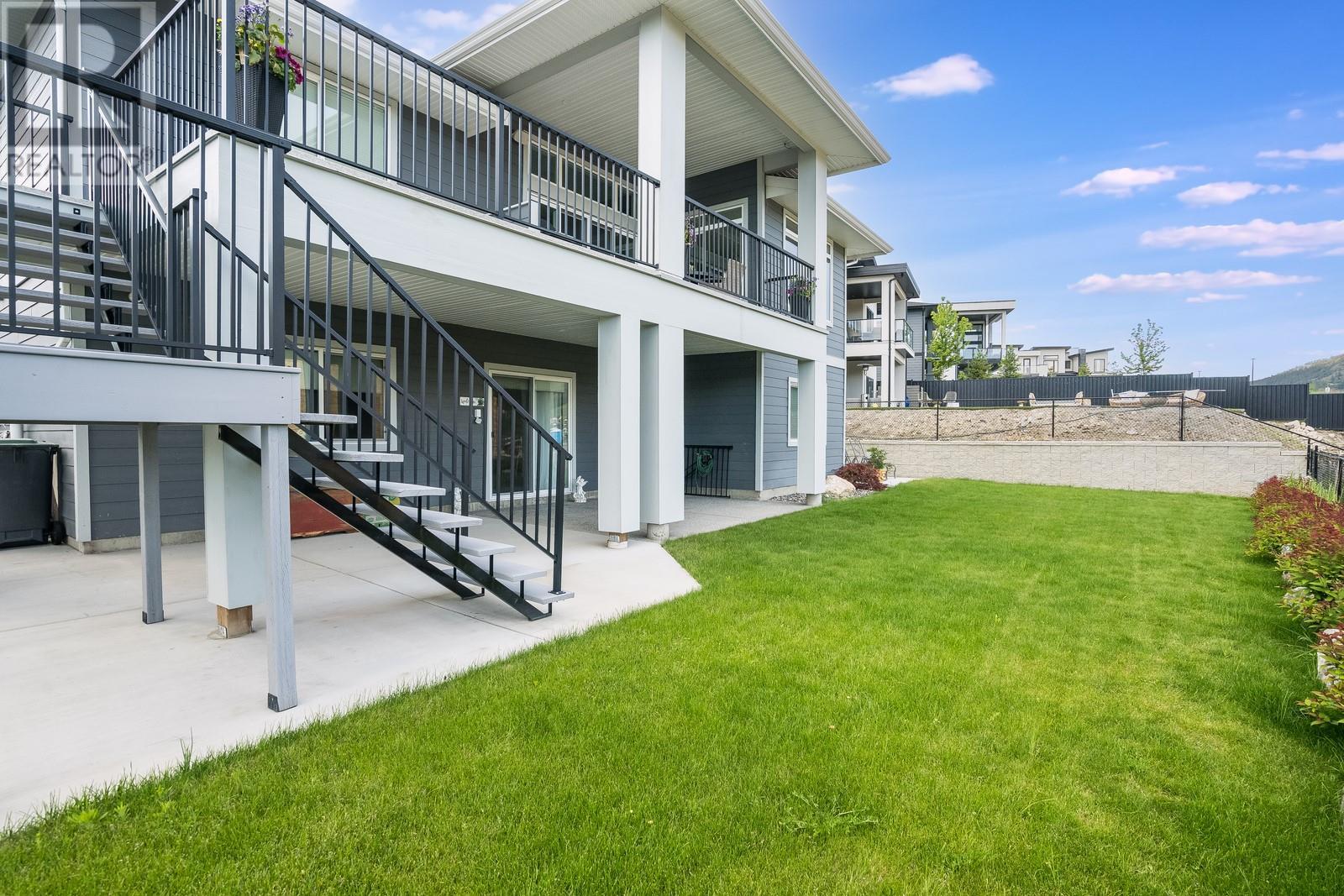  1077 Loseth Drive, Kelowna