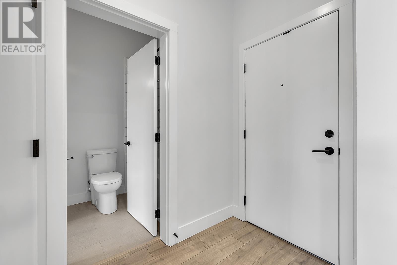 508 1220 Pacific Avenue, Kelowna