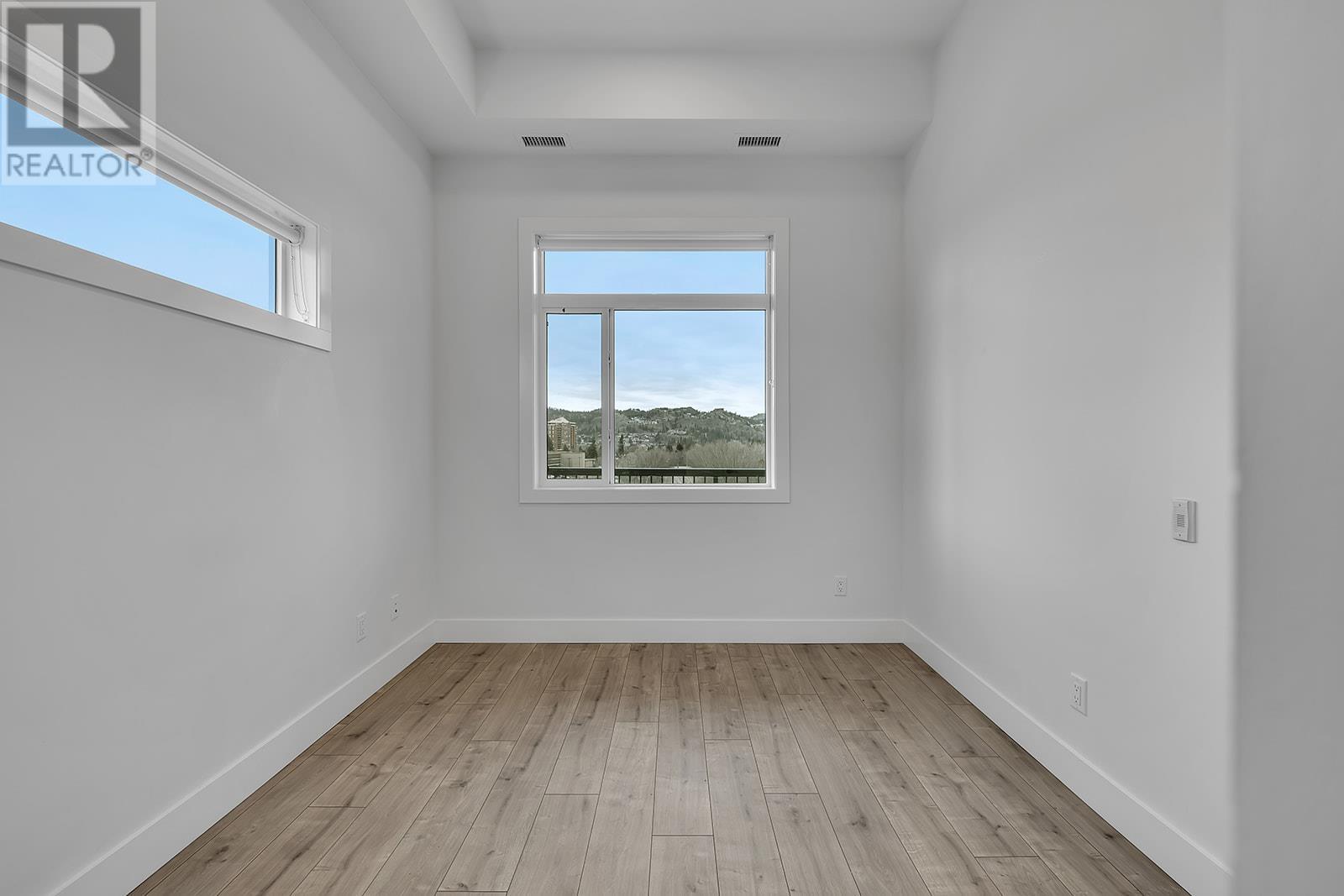 508 1220 Pacific Avenue, Kelowna