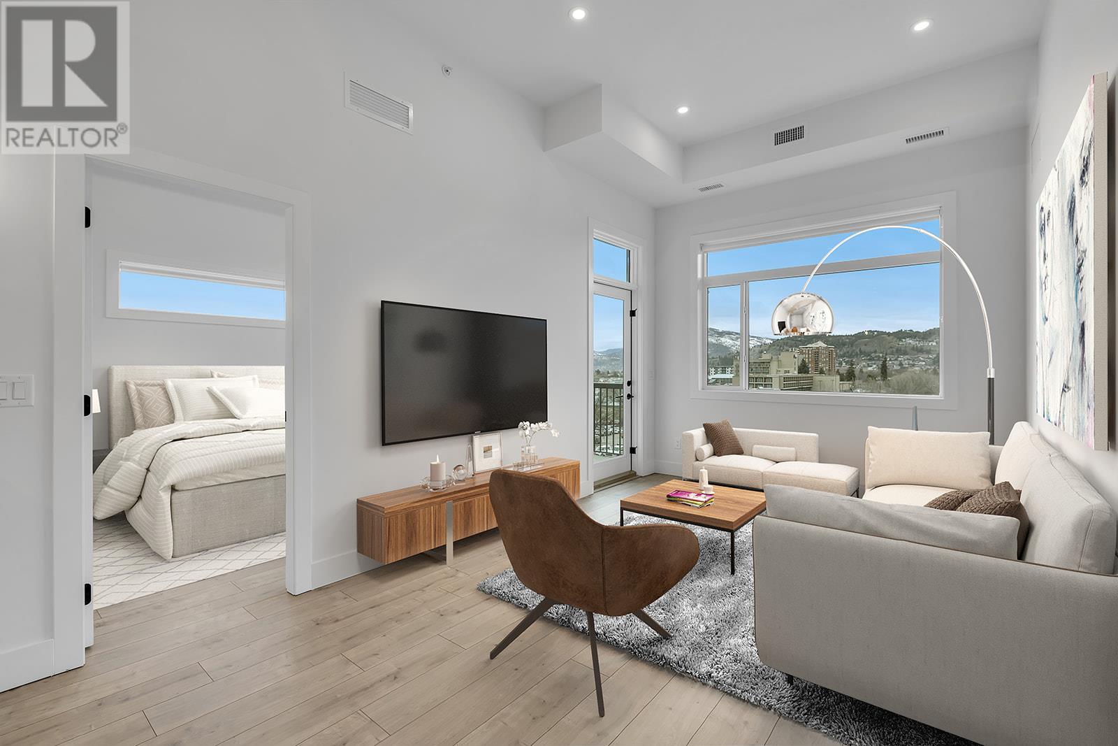 508 1220 Pacific Avenue, Kelowna