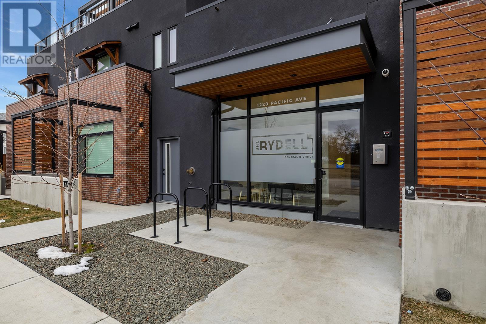 508 1220 Pacific Avenue, Kelowna