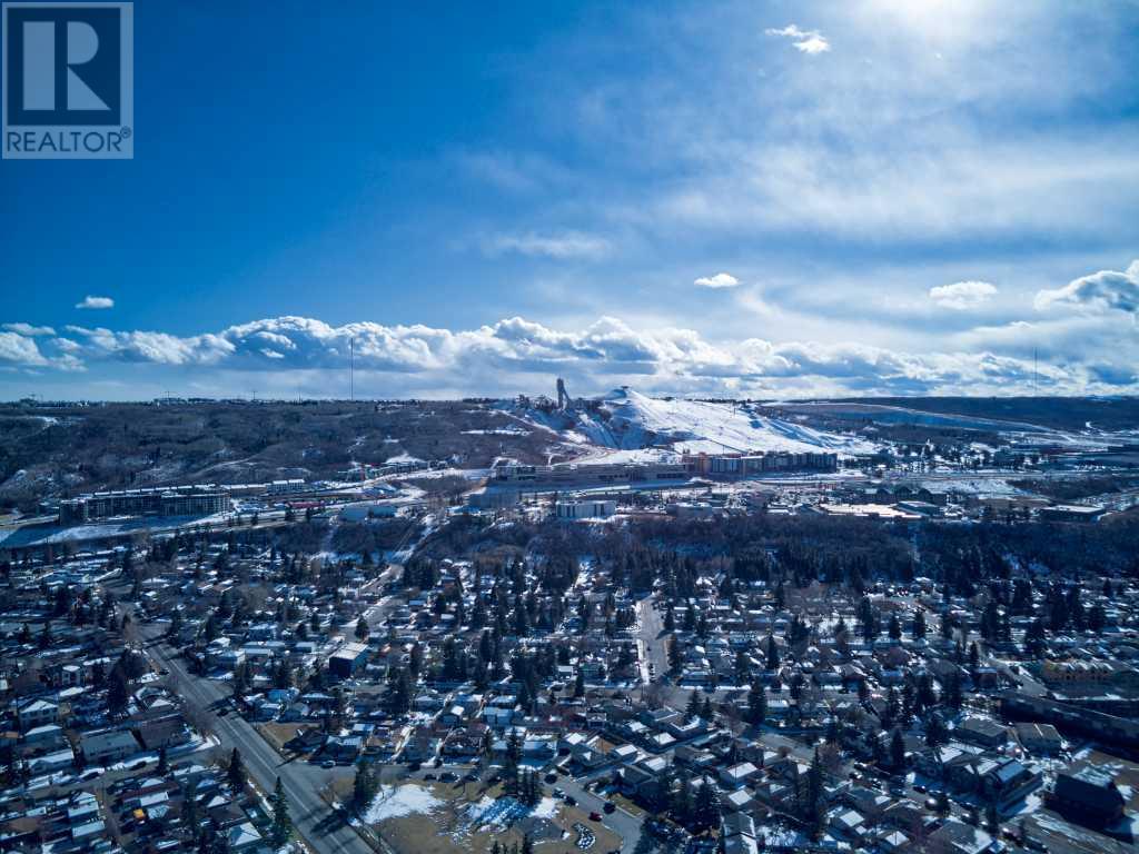 Single Family House for Sale in   Bowness Road NW Bowness Calgary 