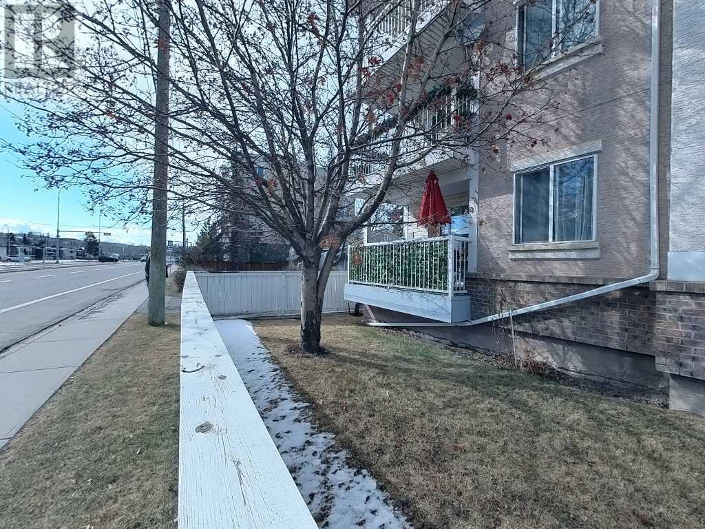 Single Family House for Sale in   Bowness Road NW Bowness Calgary 