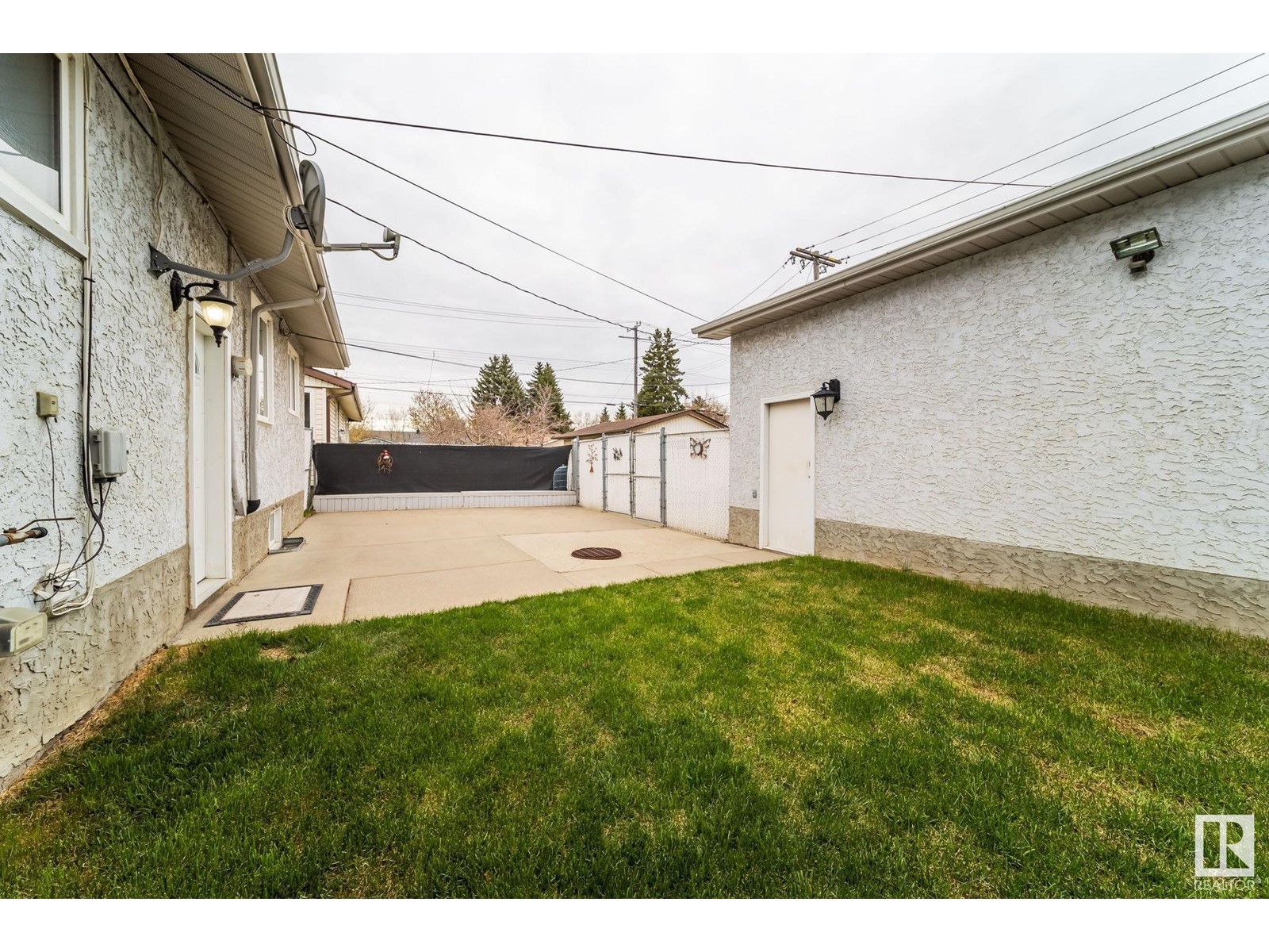 5107 103 AV NW, Edmonton