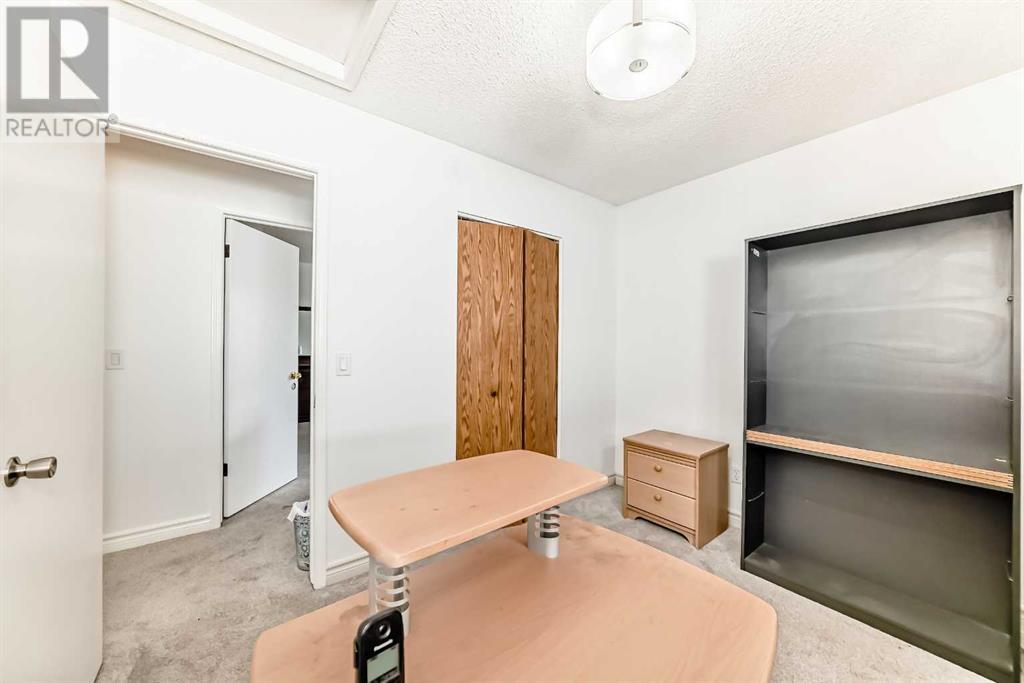 Single Family House for Sale in  Coventry Close NE Coventry Hills Calgary 