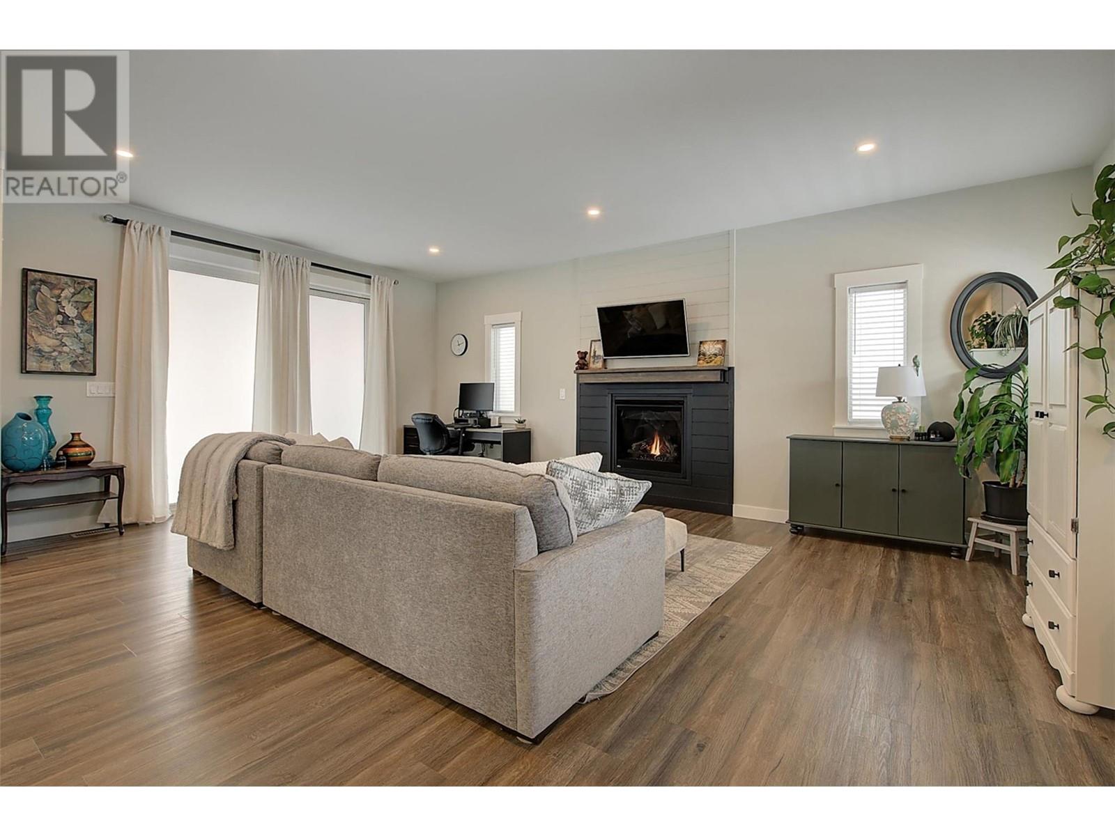  3704 Inverness Road, West Kelowna