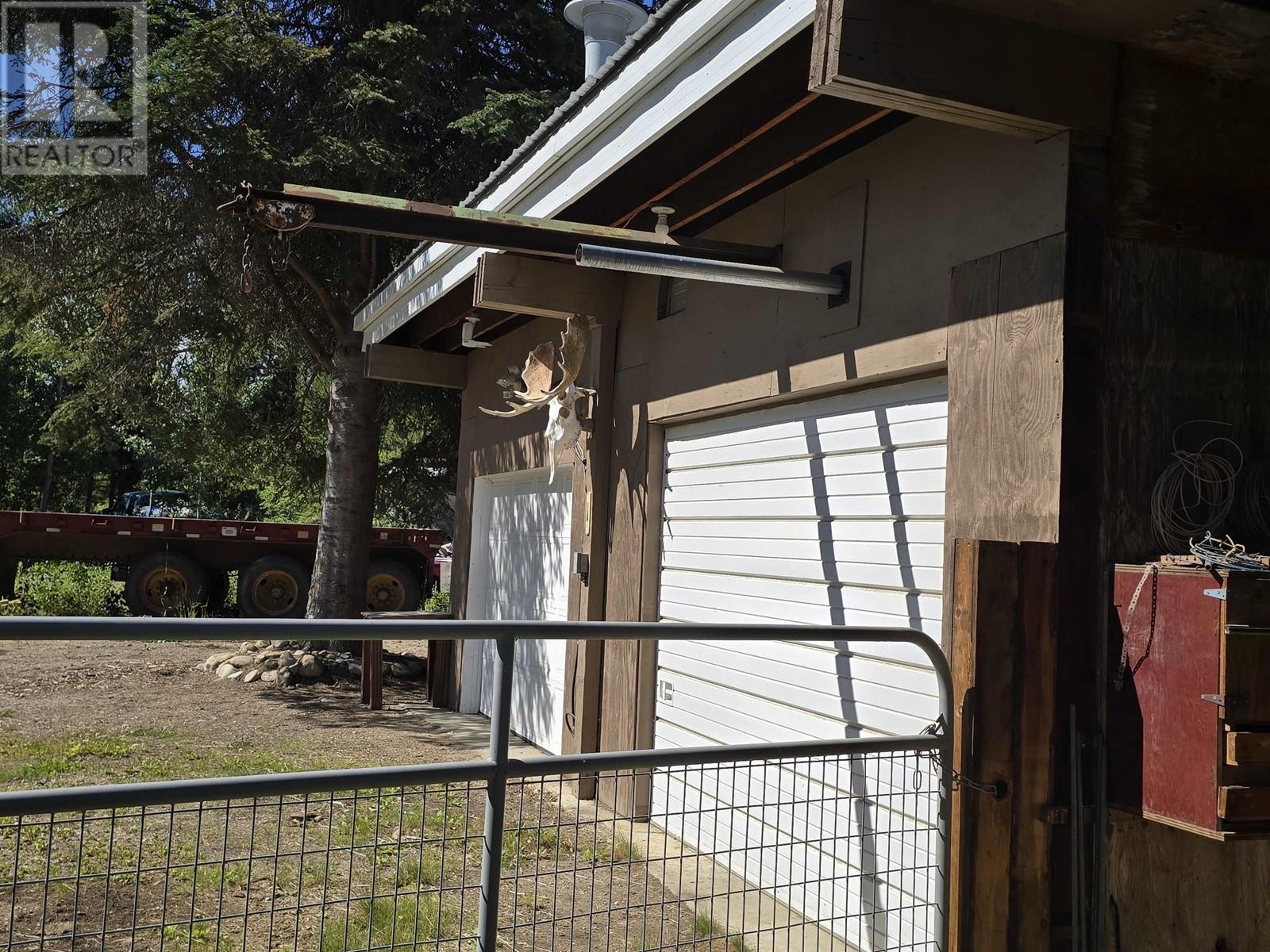 5925 WHISKEYFILL ROAD, Valemount