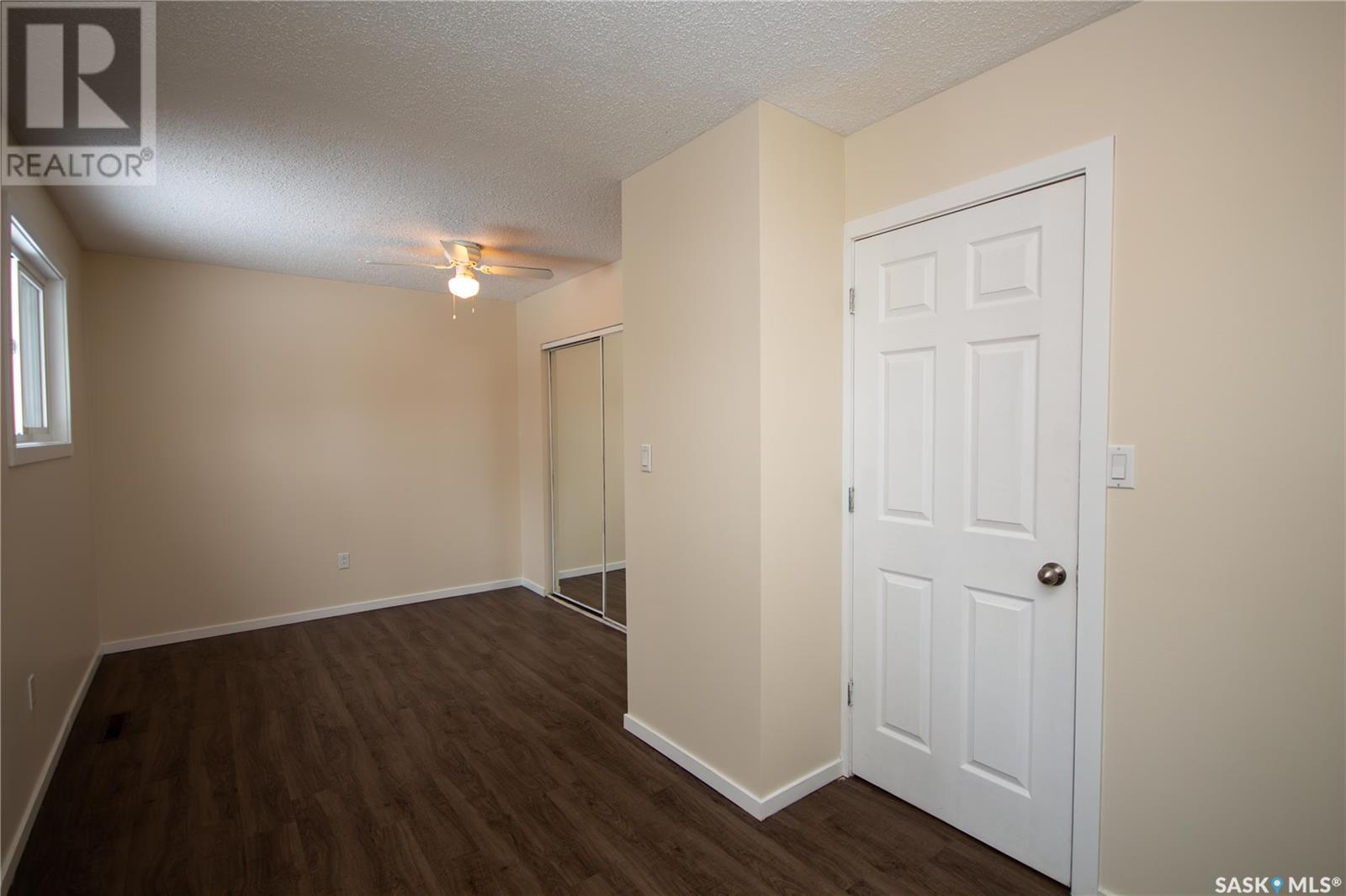 Photo 6 of 262 21st Street W, Battleford SK