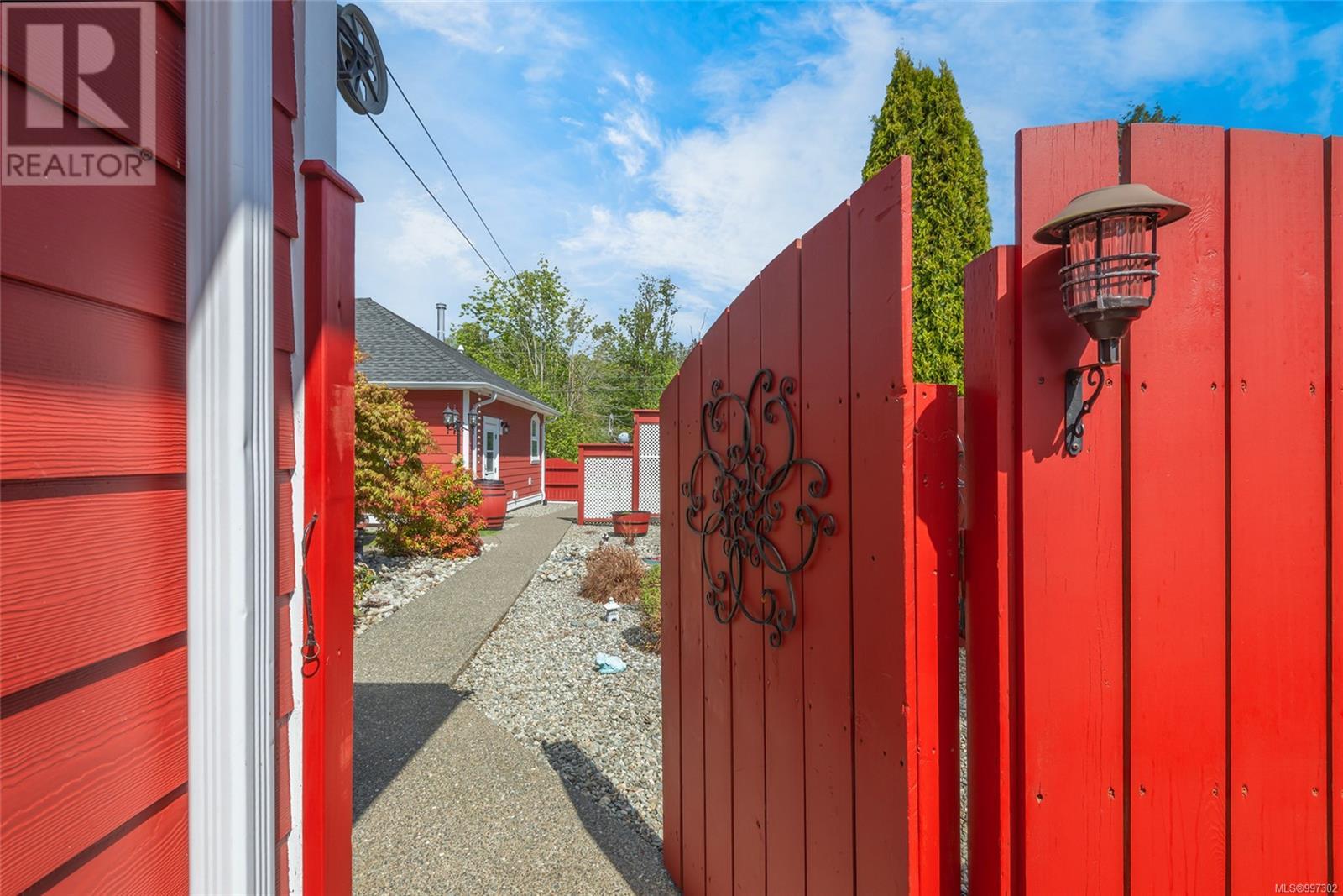 5570 Woodland Cres, Port Alberni