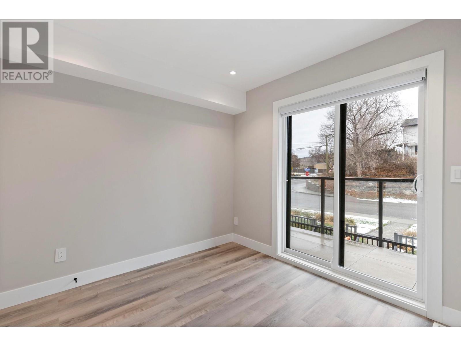  1520 Lakeview Street, Kelowna