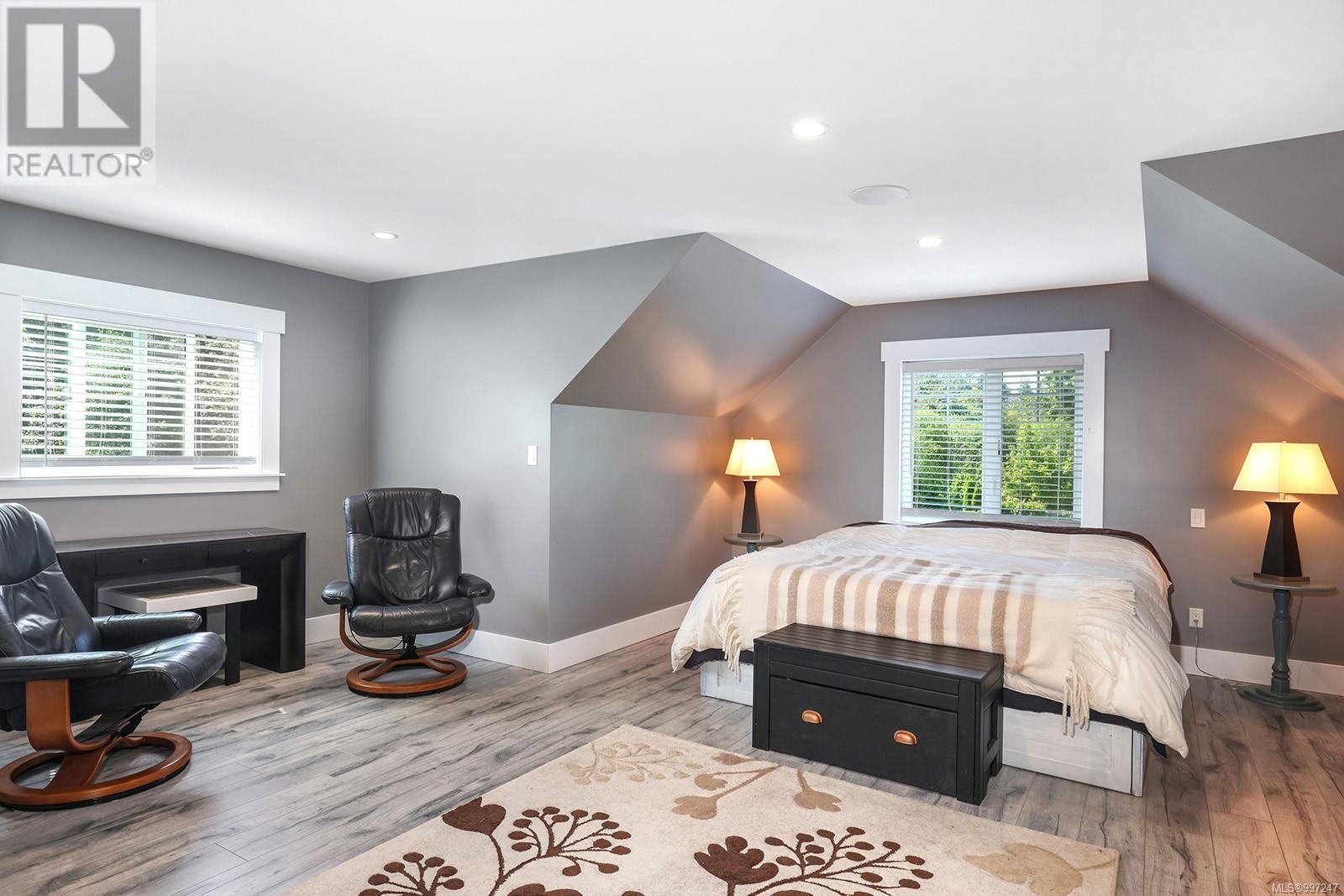 1710 Kincora Grove, Comox