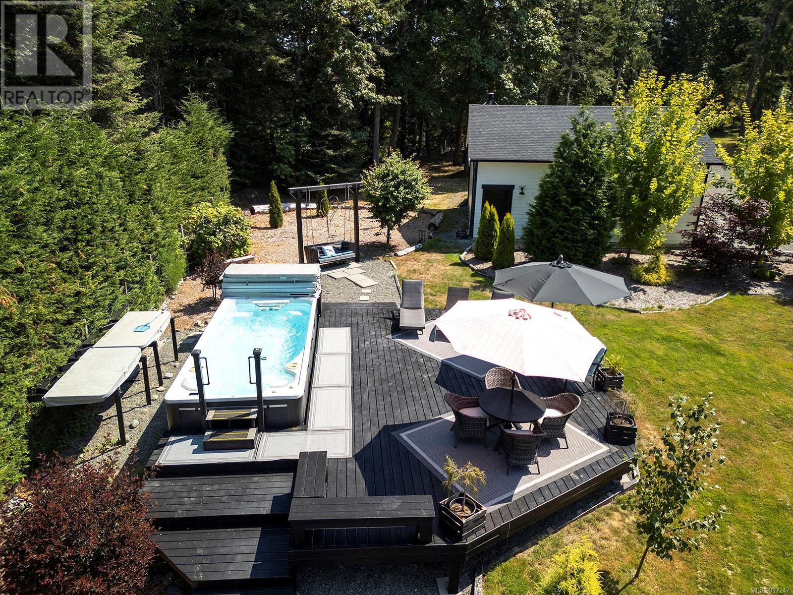 1710 Kincora Grove, Comox