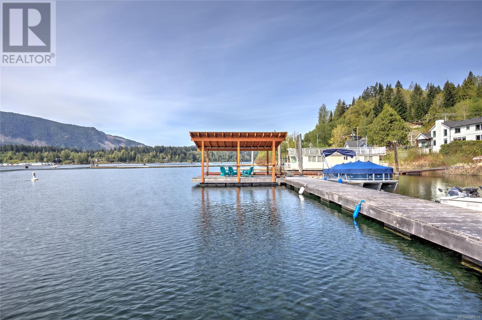 3 232 North Shore Rd, Lake Cowichan