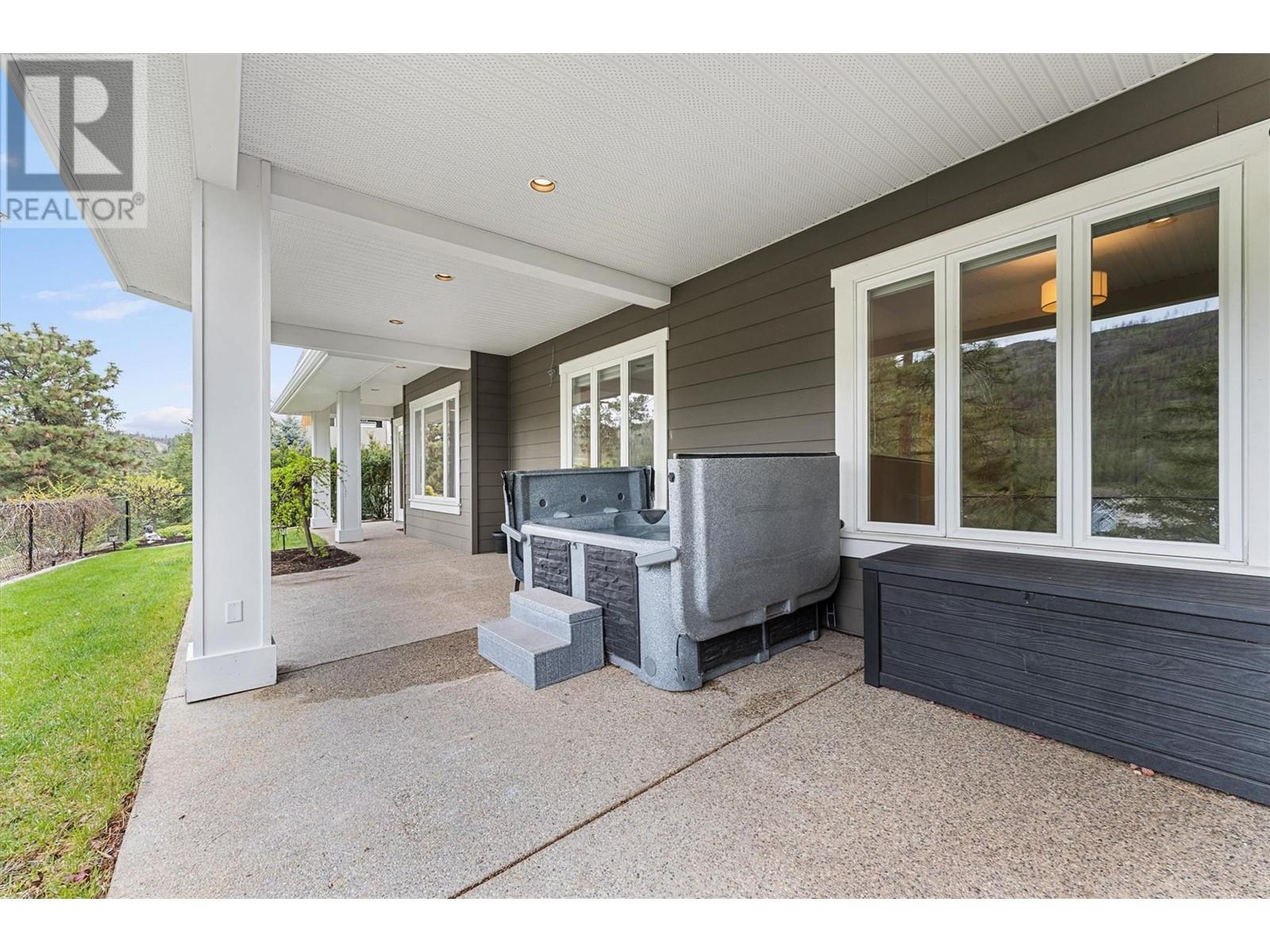  982 Long Ridge Court, Kelowna