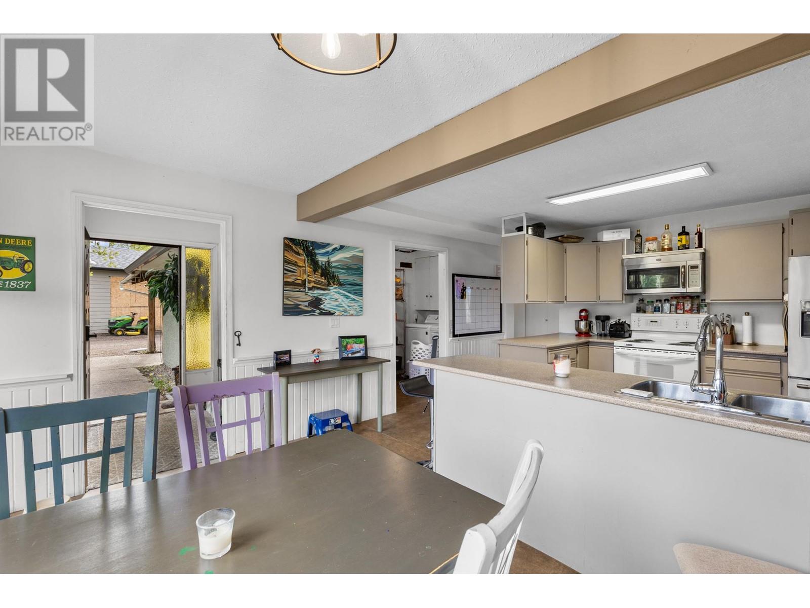  3060 Gulley Road, Kelowna