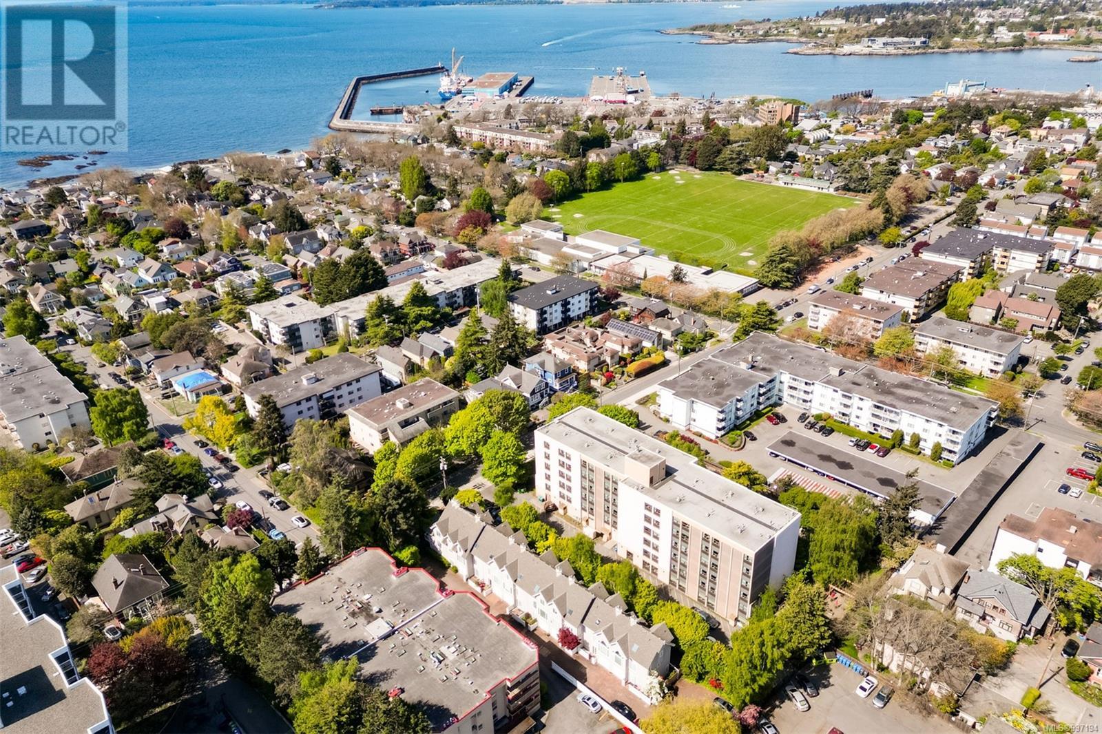 4 356 Simcoe Street, Victoria