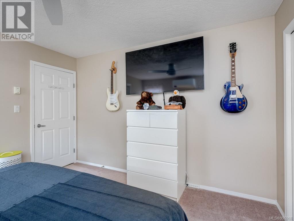 34 7570 Tetayut Road, Central Saanich