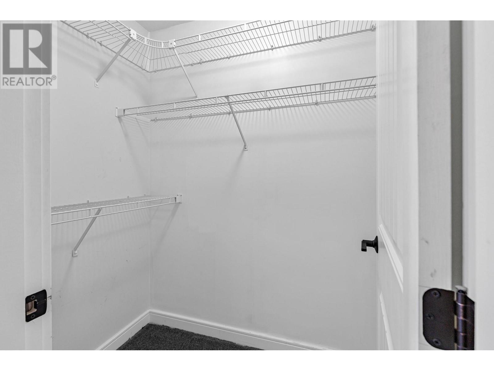  3784 Inglis Place, Peachland