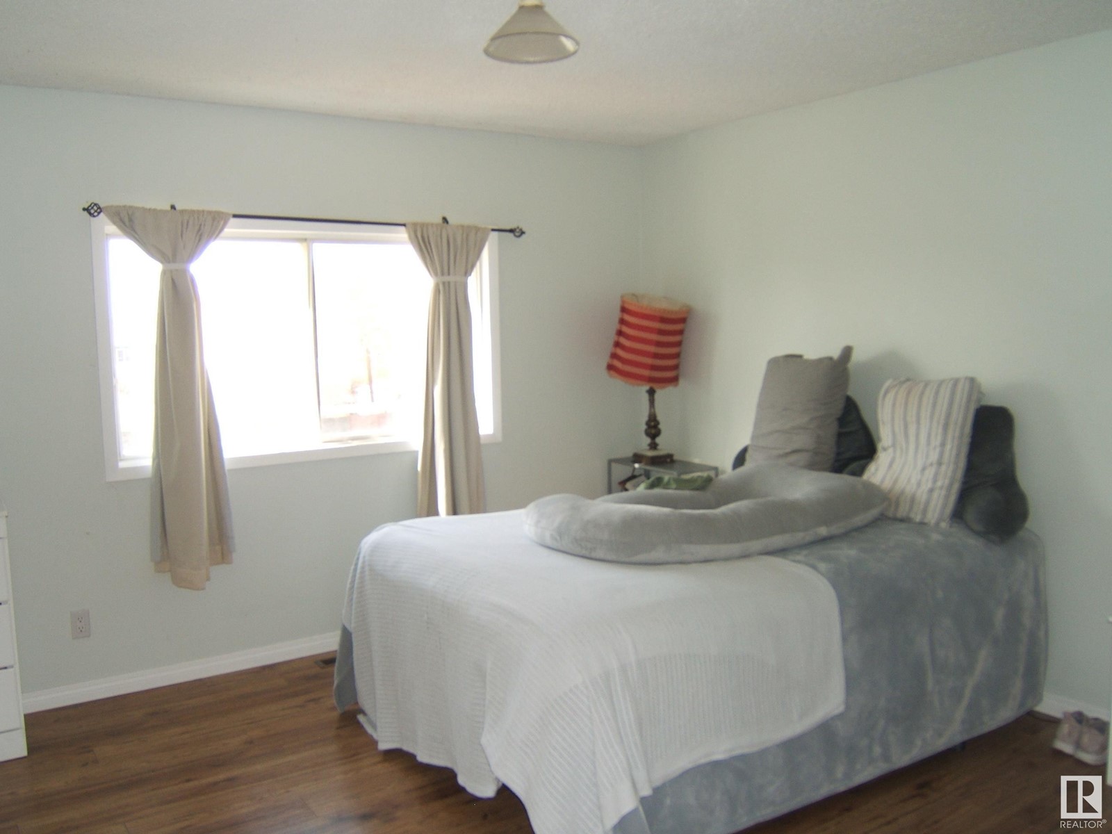 Photo 28 of 4814 47 Av, Vegreville AB