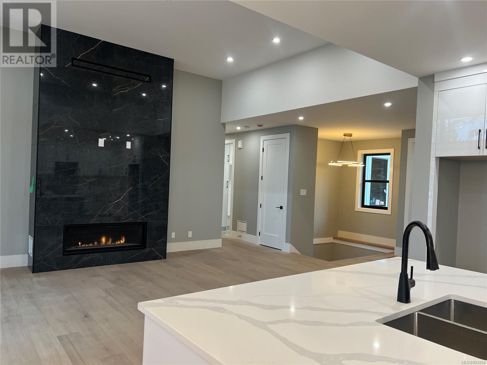 4618 Glen Oaks Dr, Nanaimo real estate listing 992894