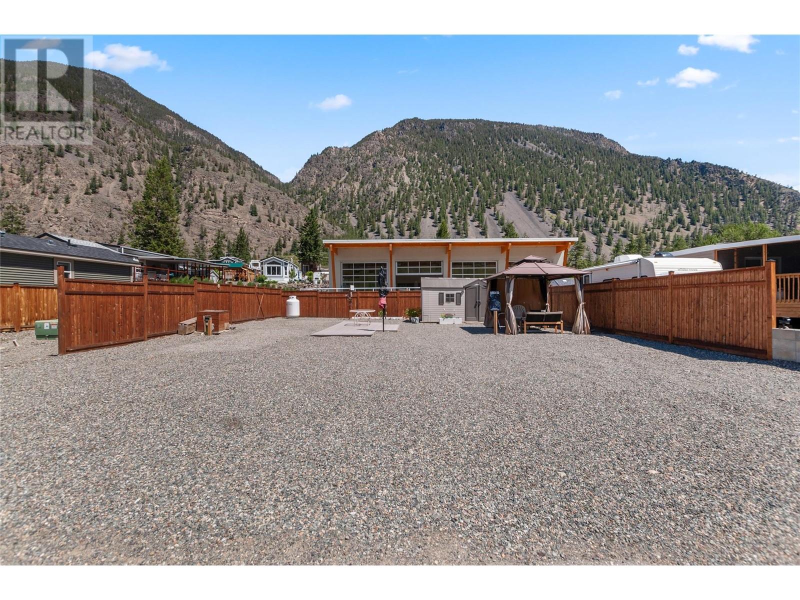 51 4354 Highway 3 Other, Keremeos