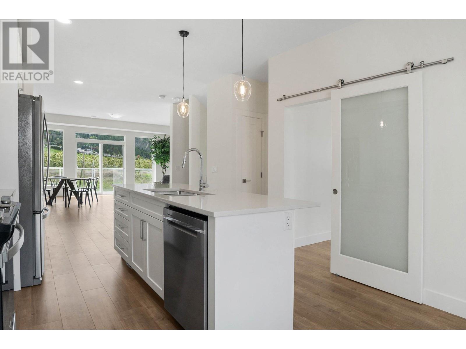 46 720 Valley Road, Kelowna