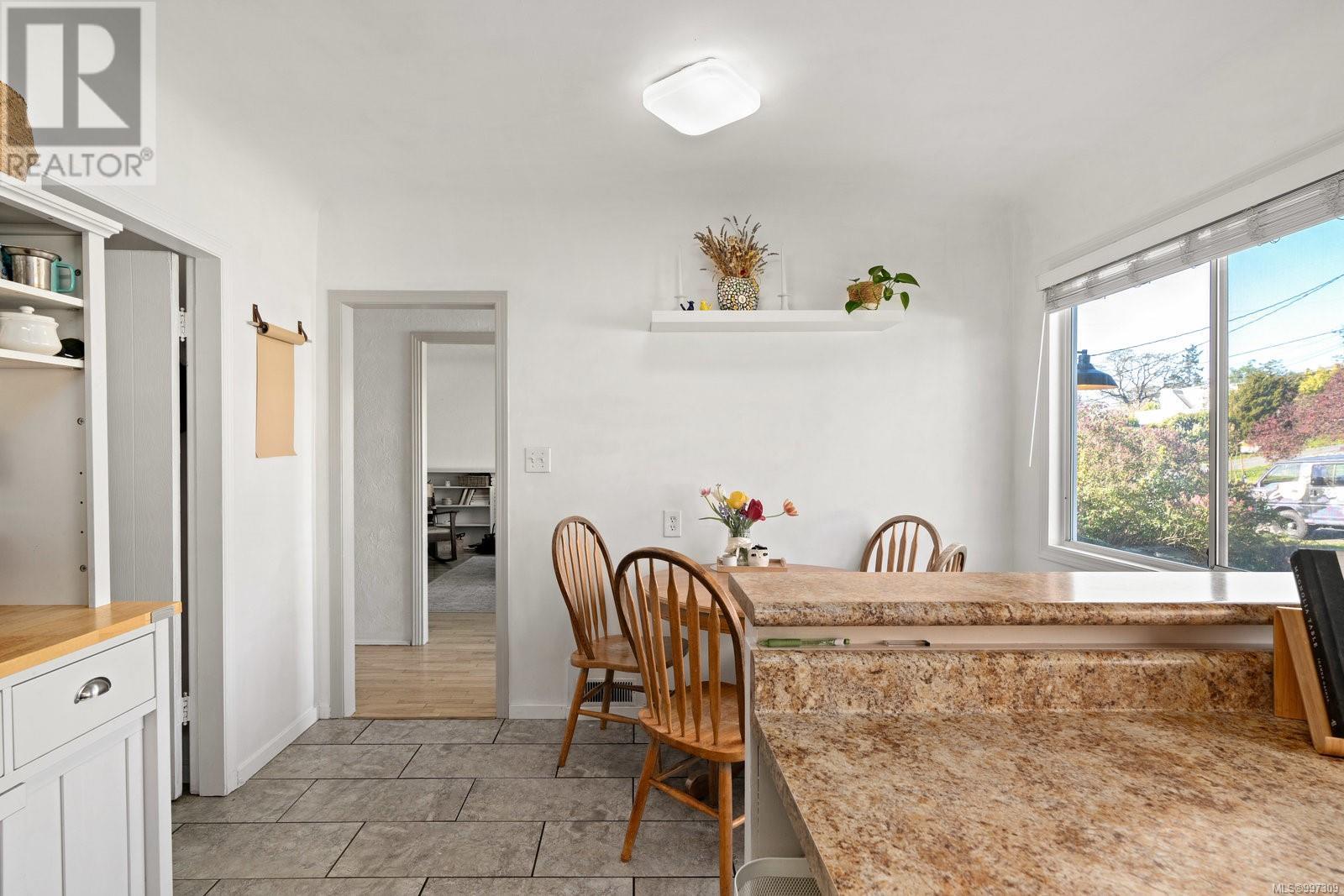  3355 Wordsworth Street, Saanich
