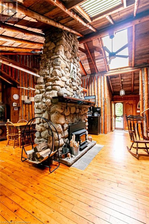 Photo 2 of 6099 Cedar Grove, Burlington ON
