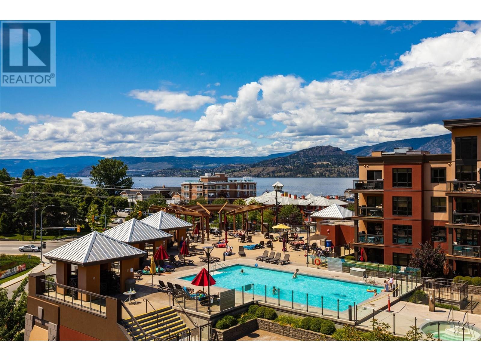 611 654 Cook Road, Kelowna