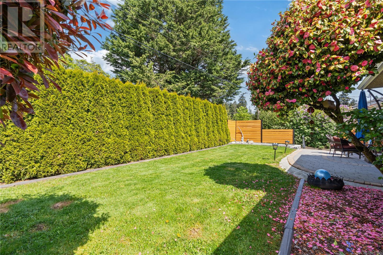  104 Burnett Road, View Royal