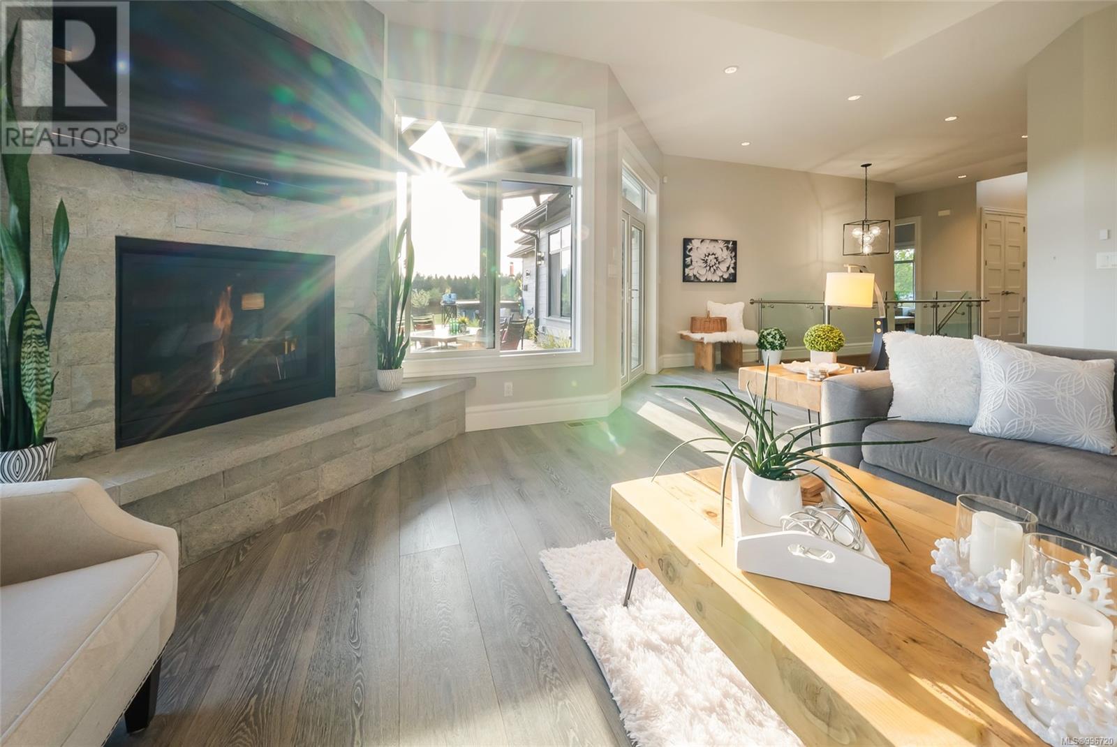 776 HIRST Ave, Parksville real estate listing 996720