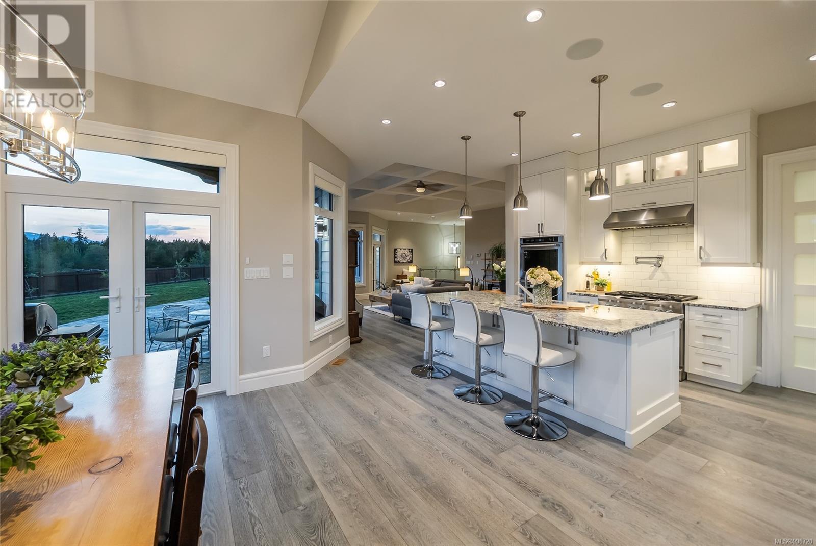 776 HIRST Ave, Parksville real estate listing 996720