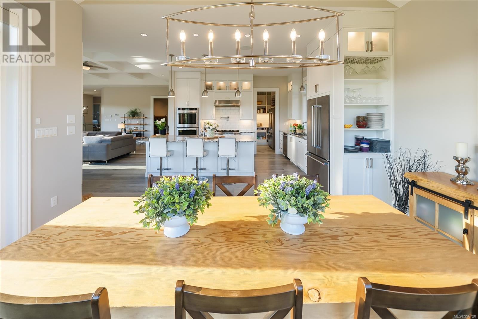 776 HIRST Ave, Parksville real estate listing 996720