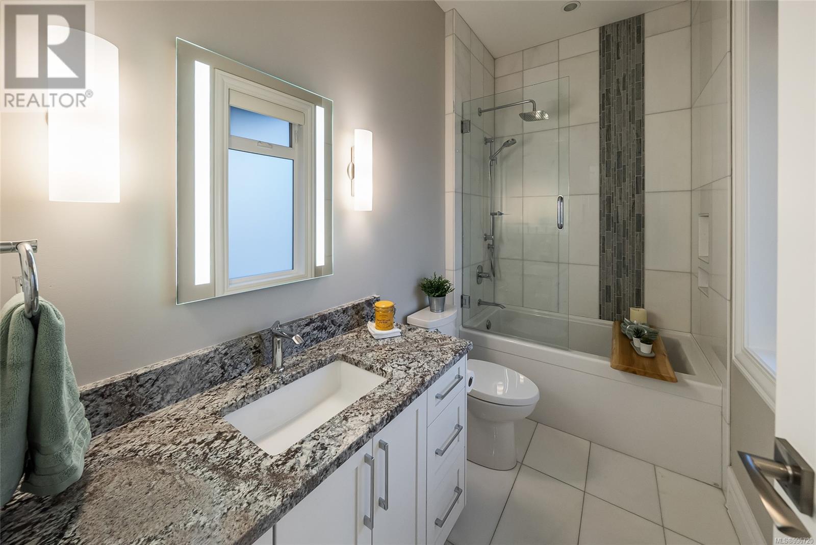 776 HIRST Ave, Parksville real estate listing 996720