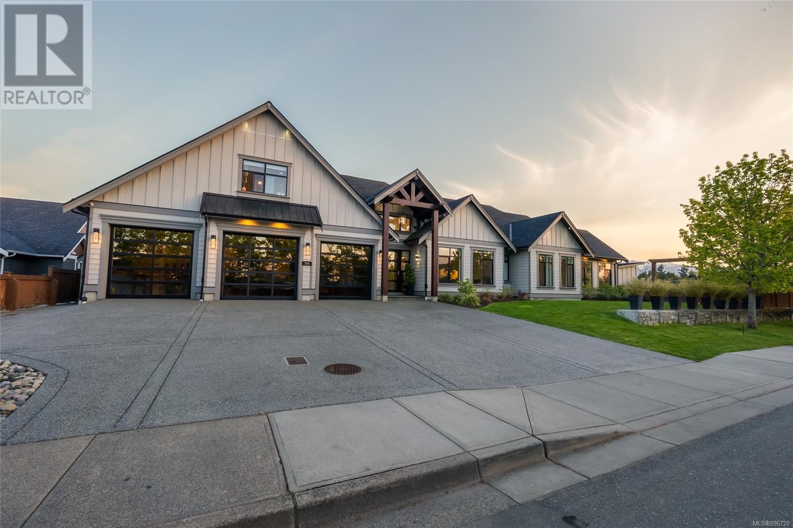 776 HIRST Ave, Parksville real estate listing 996720