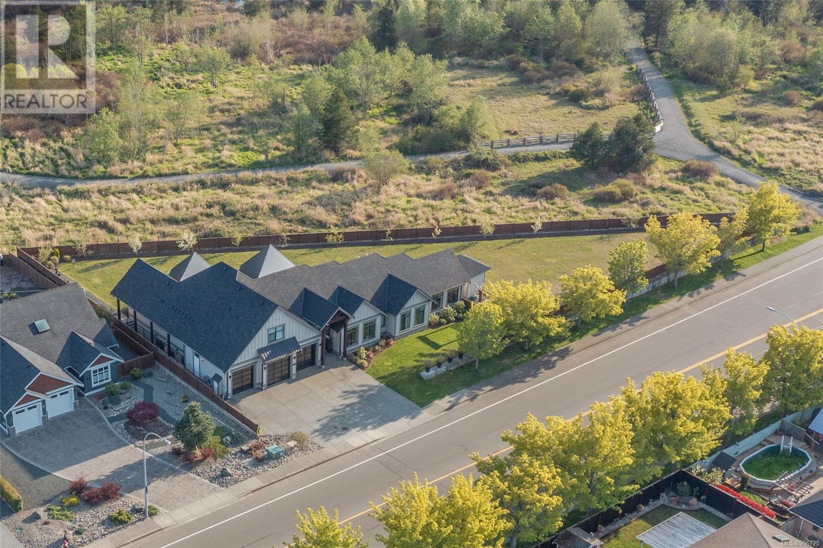 776 HIRST Ave, Parksville real estate listing 996720