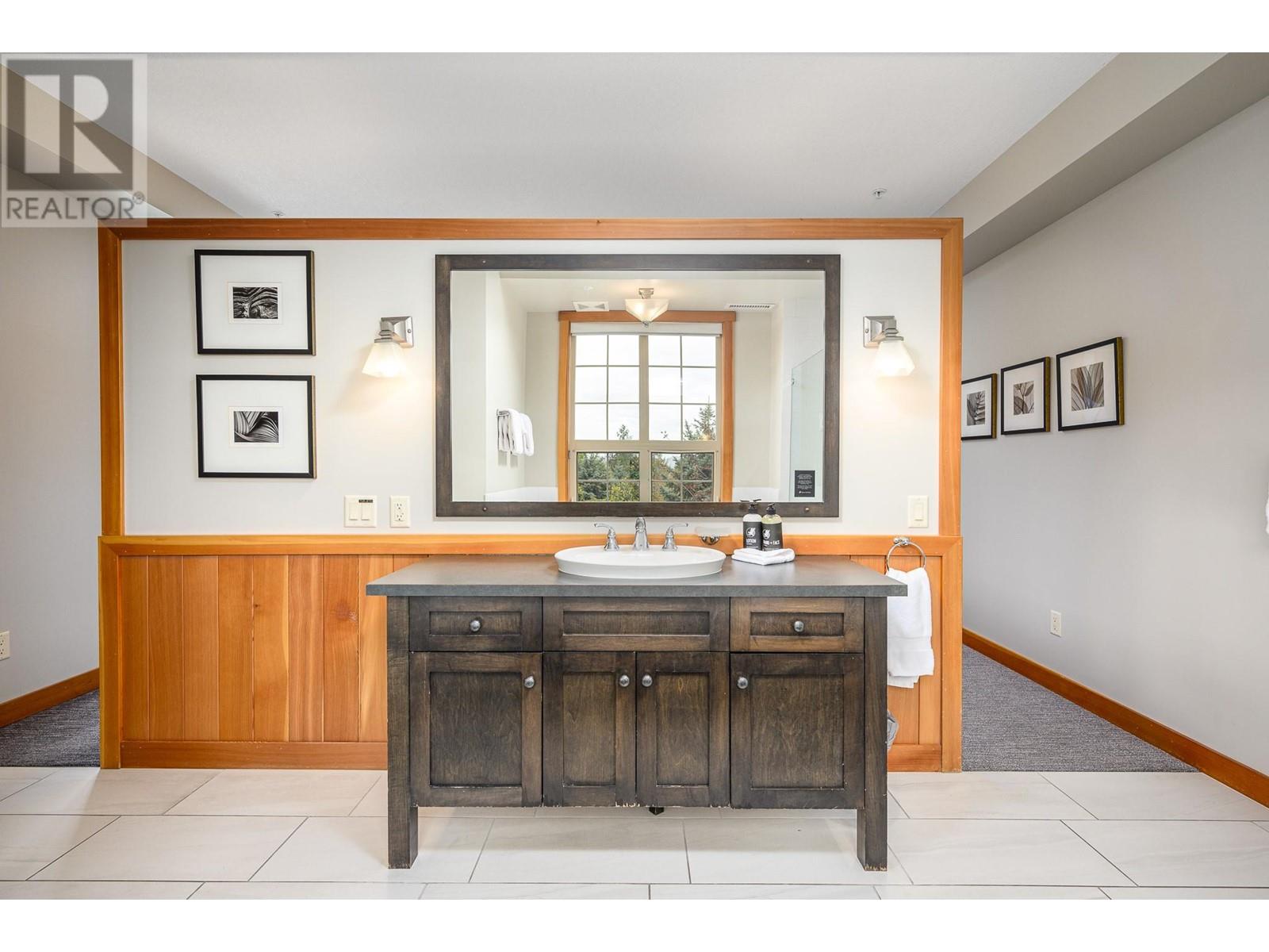 332 101 Village Centre Court, Vernon