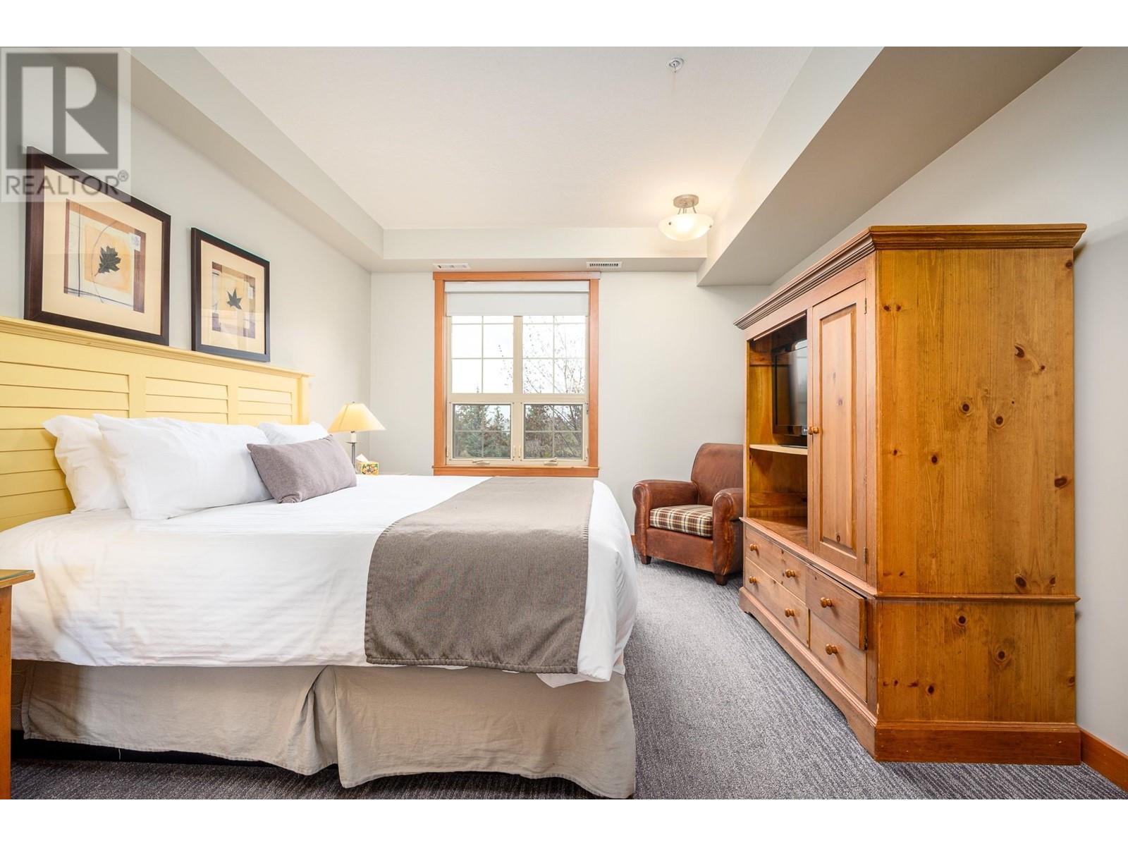 332 101 Village Centre Court, Vernon