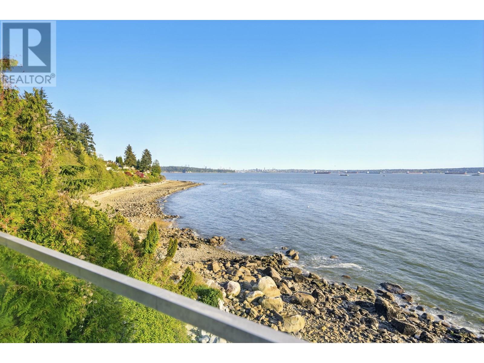 3008 PROCTER AVENUE, West Vancouver