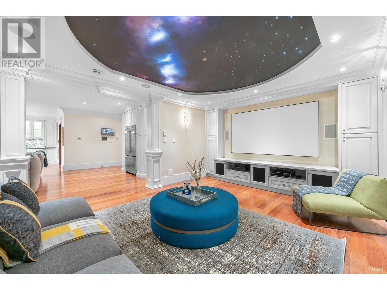 3008 PROCTER AVENUE, West Vancouver