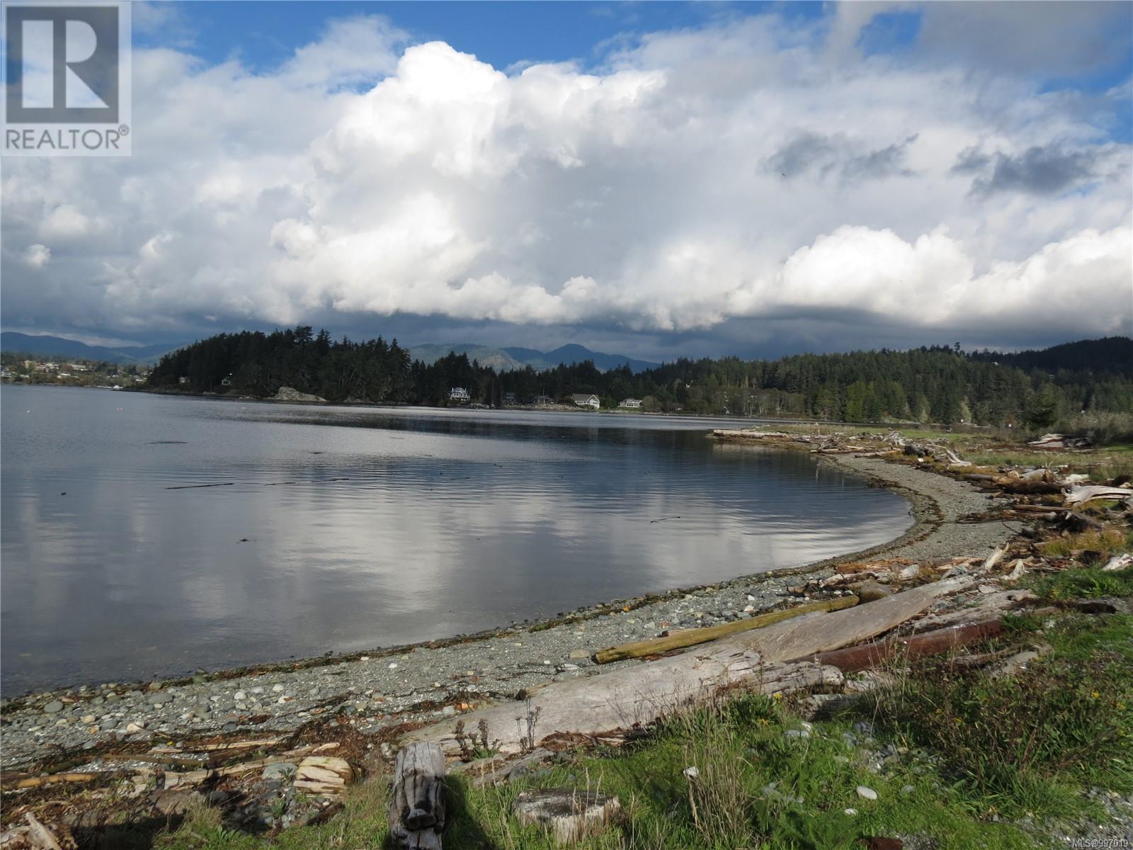  1937 Powliuk Crescent, Sooke
